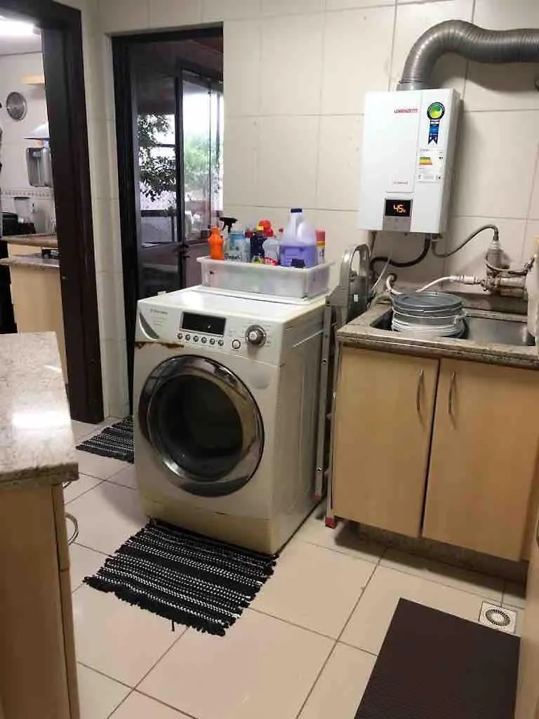 Alugo Quarto Em Cobertura Balneário Camboriú Brasilien